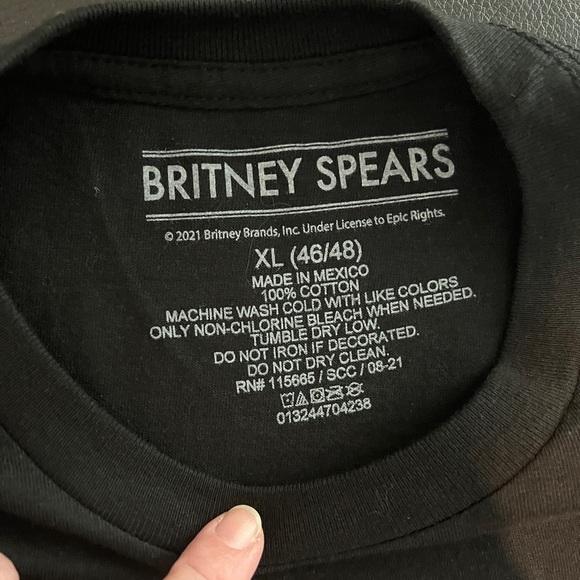 Britney Spears T-Shirt - Picture 8 of 11